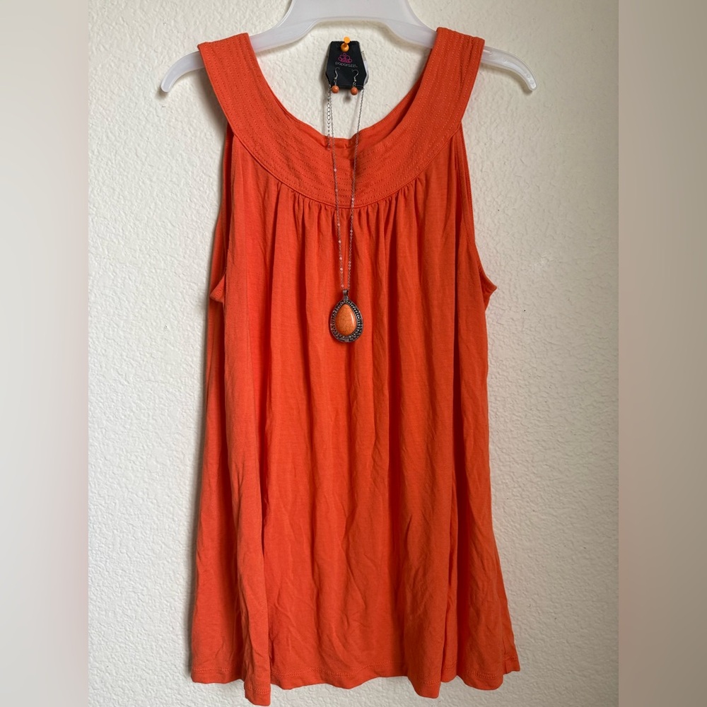 Women’s Orange Sleeveless Scoop Neck Top/ Jewelry Set